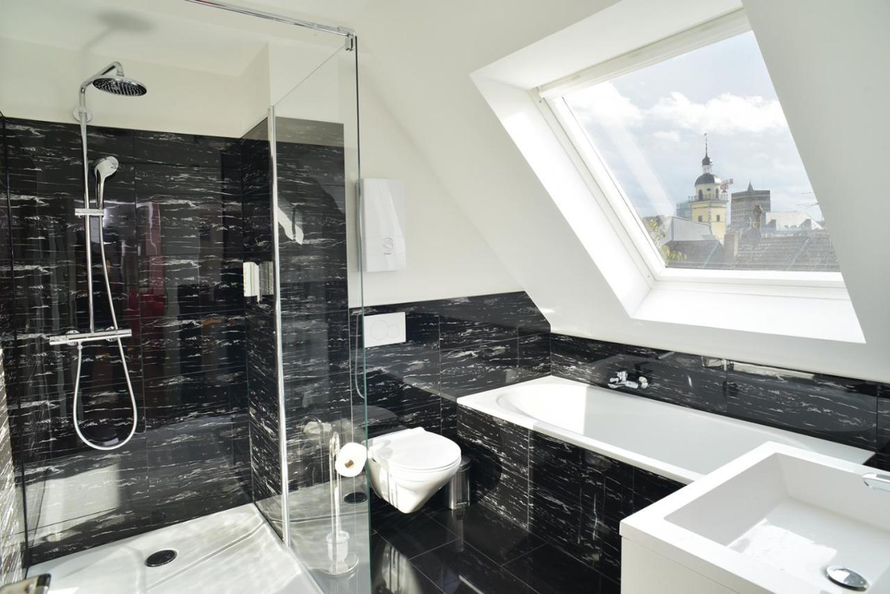 Victoria Boardinghouse Aparthotel Dusseldorf Ngoại thất bức ảnh